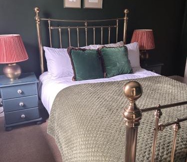 Irstead Bed & Breakfast | The Lodge at Salhouse