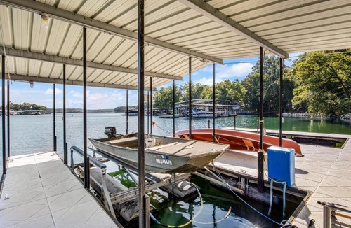 Sunrise Beach House | The Lodge at Sparkling Water