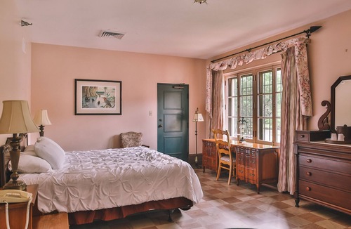 Wakulla Springs Hotel | The Lodge at Wakulla Springs