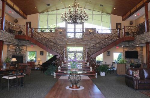 Danielsville Cabin | The Lodge at Woodstone Country Club