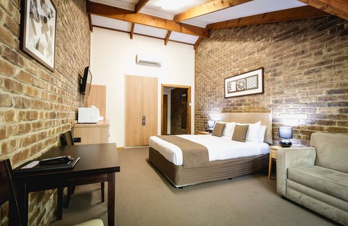 Hahndorf Hotel | The Lodge by Haus