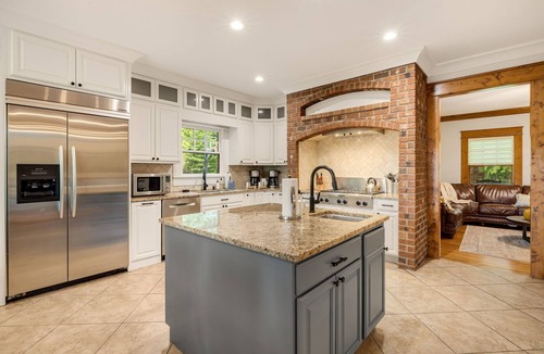 Skyland House | The Lodge · Game Room, Hot Tub, Fire Pit, Gym