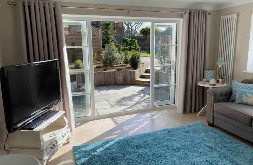 Isle of Thanet House | The Lodge