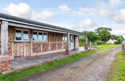 Chorlton-by-Backford House | The Lodge