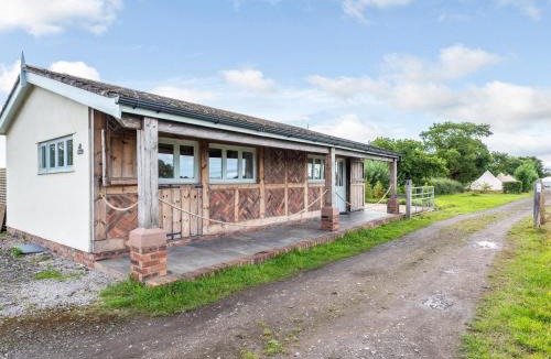 Chorlton-by-Backford House | The Lodge