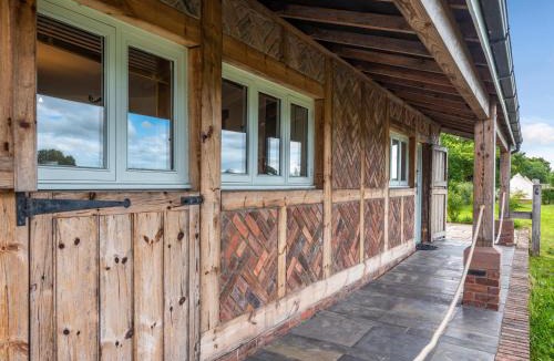 Chorlton-by-Backford House | The Lodge