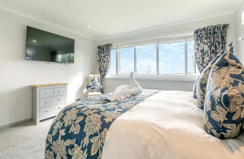 Mabe House | The Lodge