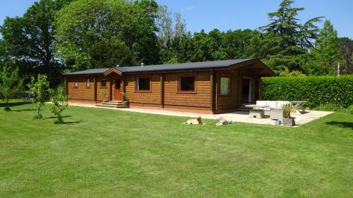 Pulborough House | The Lodge