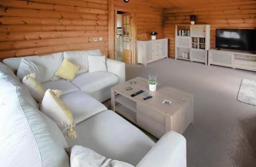 Storrington House | The Lodge