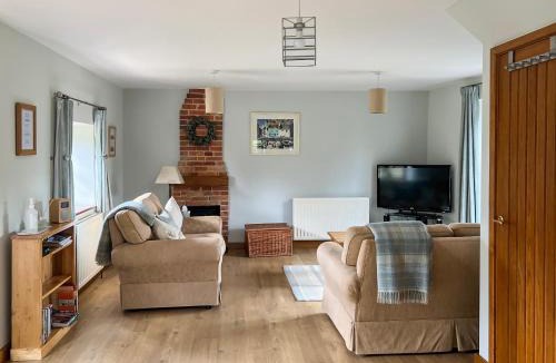 Thakeham House | The Lodge