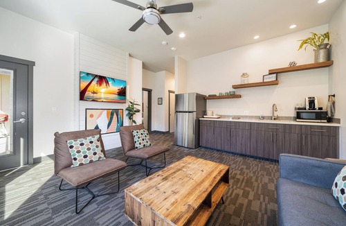 Wapato Point Hotel | The Lodge Lake Chelan