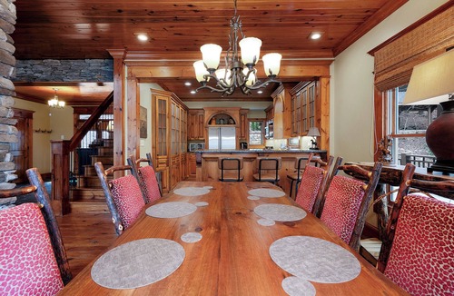 Ellijay Cabin | The Lodge on Cartecay - Ellijay,GA