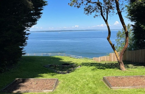 Lummi Island House | The Lodge on Lummi