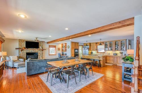 Huddleston House | The Lodge on Smith Mountain Lake