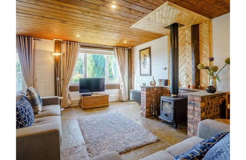Endon Cottage | The Lodge - Peaceful relaxing hideaway