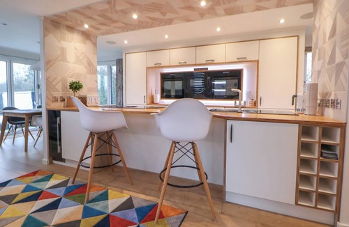 Holywell Cottage | The Lodge @ Racecourse House