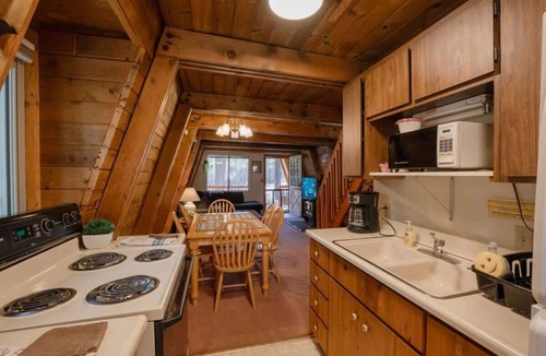 Heber Cabin | The Lodges | 3 Cabins