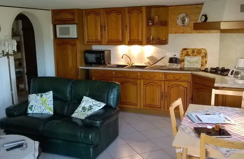 Lichtenberg Apartment | The lodging of the cuckoo. Apartment at the foot of Castle Lichtenberg