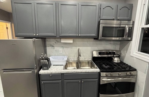 Weequahic Apartment | The Loft 2 Bedroom apartment