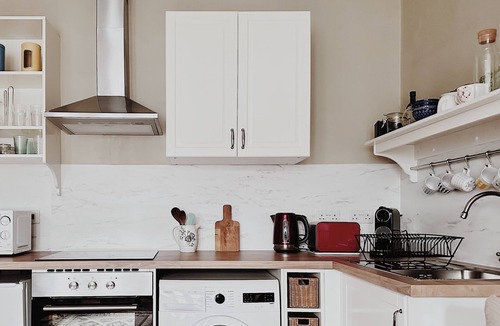 Pontcanna Apartment | The Loft | 2BR Duplex | Central+Parking