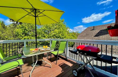 Queens Square Apartment | The Loft at Charlotte's Rose