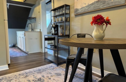 Downtown Apartment | The Loft at East Patrick