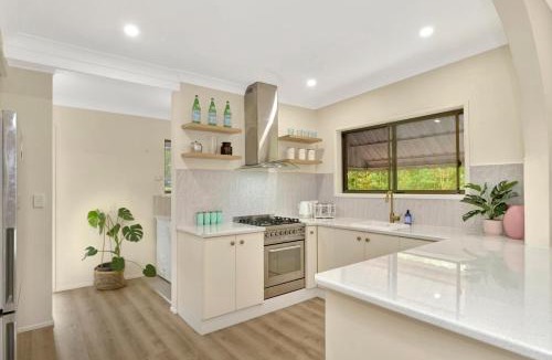 Scotts Head Apartment | The Loft at Scotts