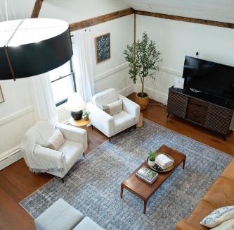 Myerstown Ski Chalet | The Loft at Woodhaven Hideaway