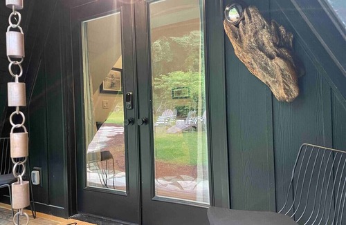 West Hills Condo | The Loft | Beach | Kayaks & Pickleball