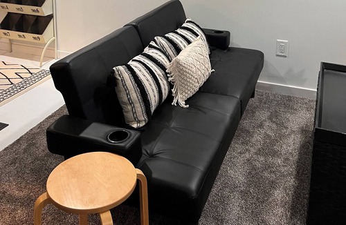 West Olive Apartment | THE LOFT! Beaches, Holland, Grand Haven - Located in West Olive-Port Sheldon