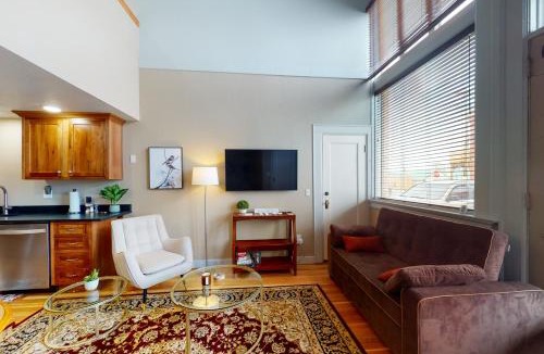 Joseph Hotel | The Loft Downtown