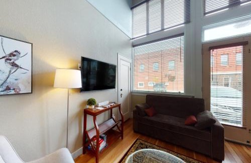 Joseph Hotel | The Loft Downtown