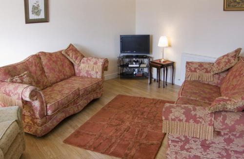 Annan House | The Loft