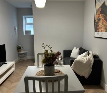 Merthyr Tydfil Apartment | The Loft