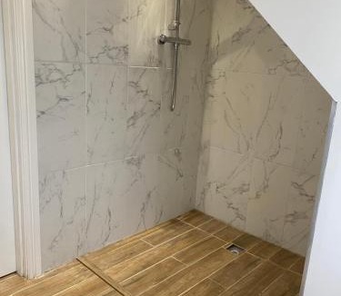 Romsey Apartment | The Loft