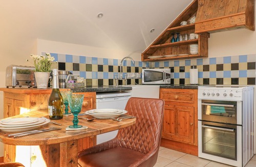 Hope Valley Apartment | THE LOFT in Bradwell