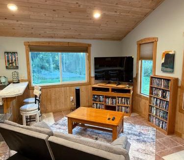 Gleed Apartment | The Loft on Old Naches