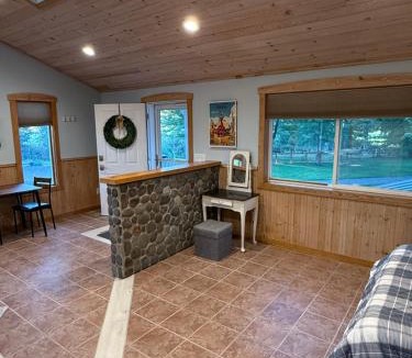 Gleed Apartment | The Loft on Old Naches