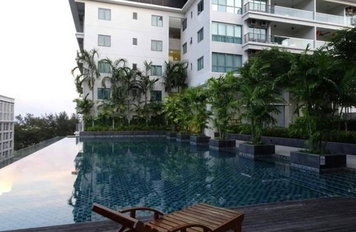 Downtown Kota Kinabalu Apartment | The Loft Residences Loft E