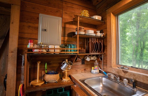 Buffalo City Cabin | The Loft - Rileys Outfitter