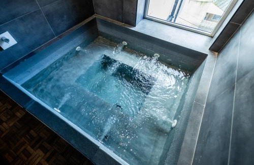 North Shore Apartment | The Loft Sasco Apartments