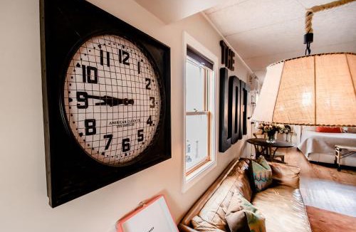 Granville Apartment | The Loft