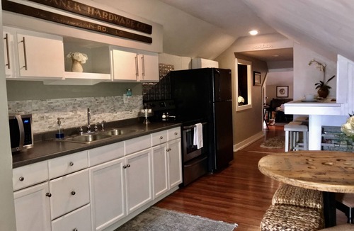 Rohrerstown Apartment | “The Loft”