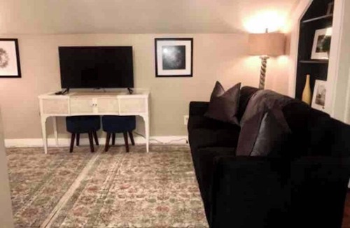 Rohrerstown Apartment | “The Loft”