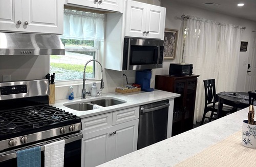 Newnan House | The Lofted Retreat