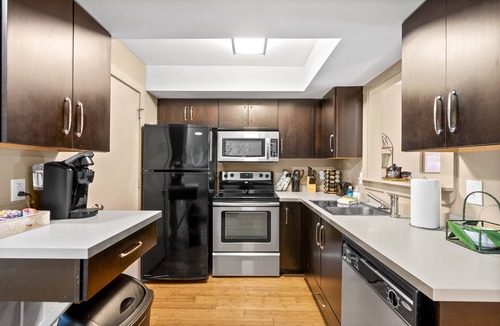 Clarksville Condo | The Lofts of Downtown (540 N 2nd St, #105)
