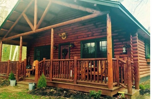 Wilmington Cabin | The Log Cabin at PeaceRidge