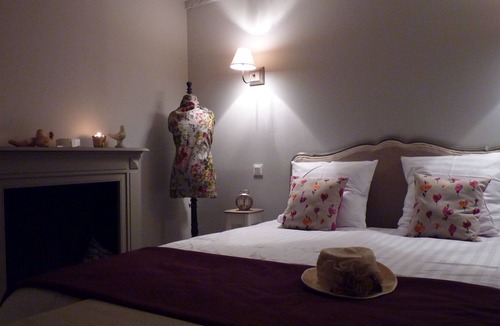 Saint-Etienne-en-Cogles House | The Logis: between Saint Malo and Mont Saint Michel at the Vaugarny Manor