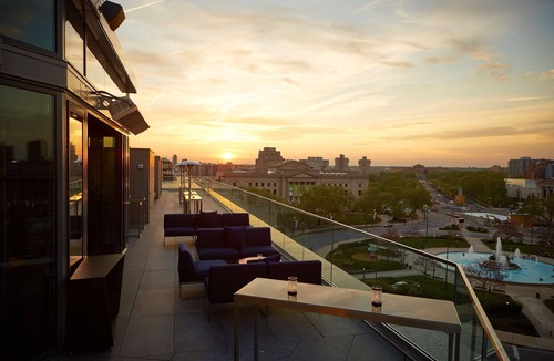 Logan Square Hotel | The Logan Philadelphia, Curio Collection by Hilton