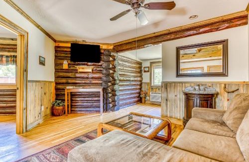 White Salmon House | The Logs Birds Paradise